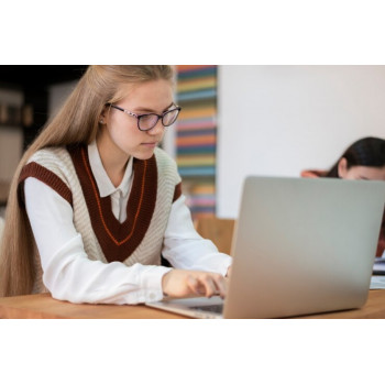 Как грамотная контекстная реклама помогает популяризировать образовательные проекты