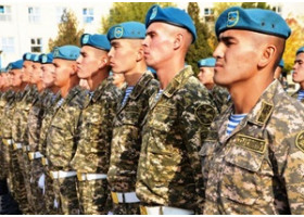 Soldiers discharged to the reserve were issued certificates for free university education